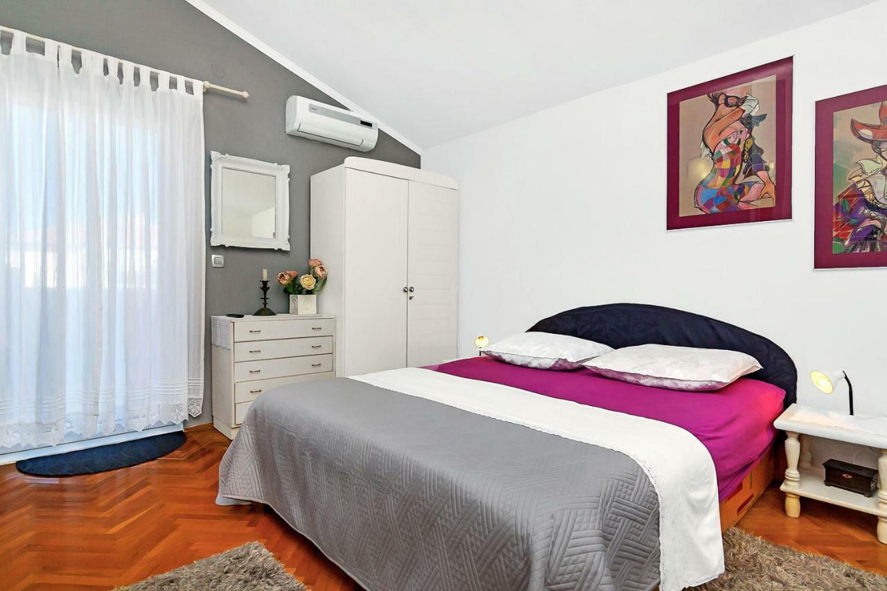 Apartmani Maja Макарска Екстериор снимка