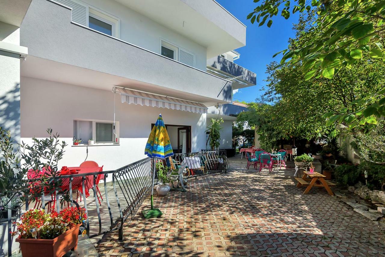Apartmani Maja Макарска Екстериор снимка